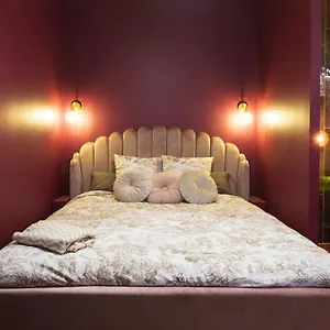 Jacuzzi, Chic Romantique Climatise A 50 M Du Metro Villeurbanne